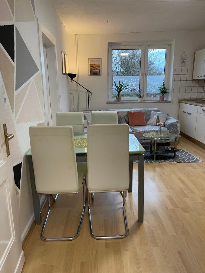 La Vie En Rose Apartment